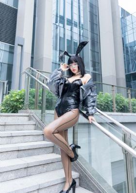欧美女喷水_超清在线播放