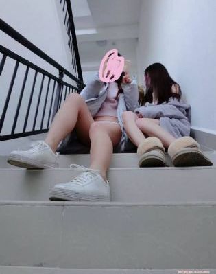 粗大在丫头粉嫩里进进出出_剧情片高清视频观看